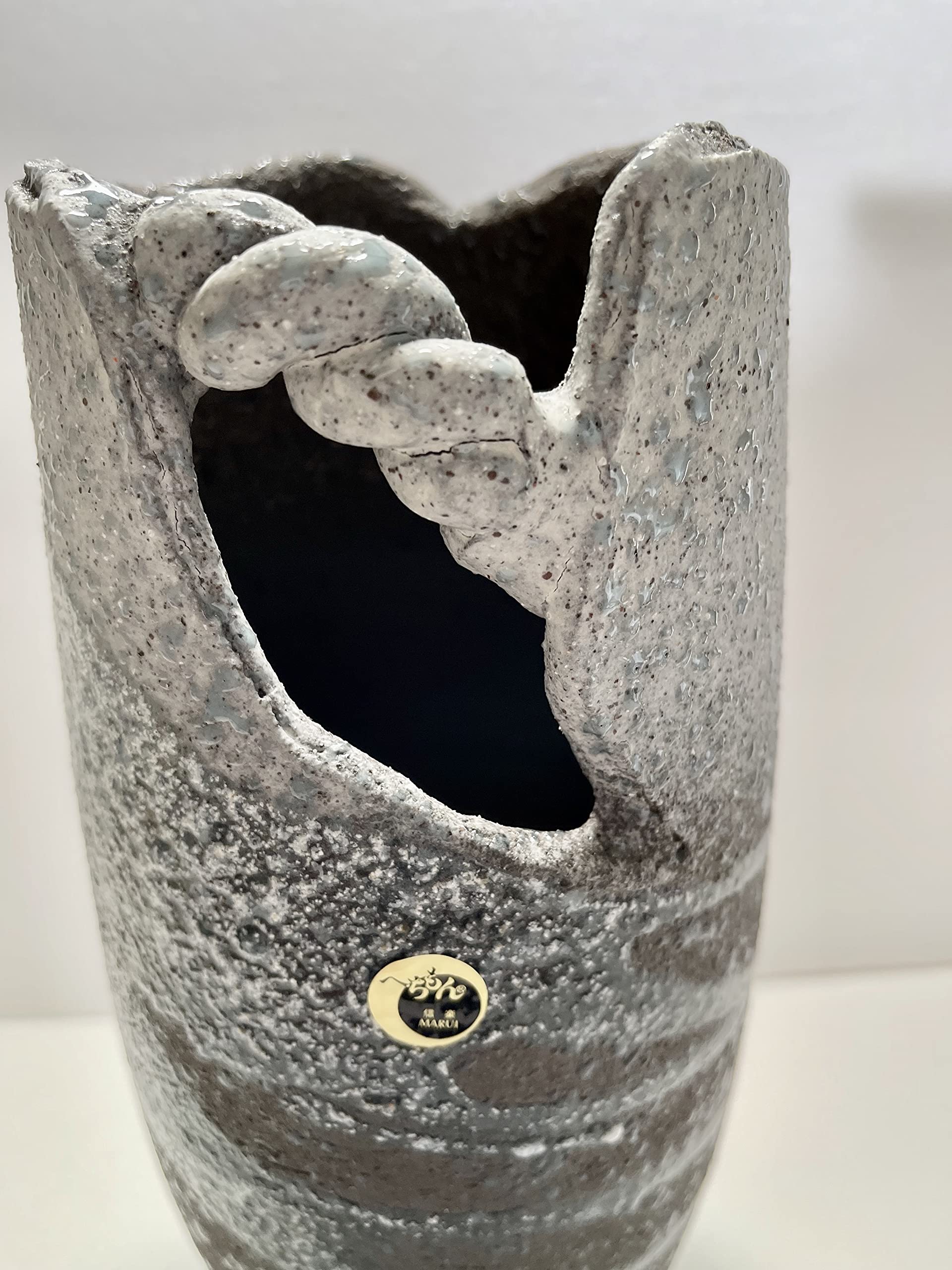 Shigaraki Pottery Japanese Flower Vase Kado Ikebana, Ingenious